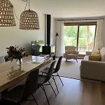 Planta Baja Con Jardin Y Piscina Junto A Llivia Appartamento Estavar